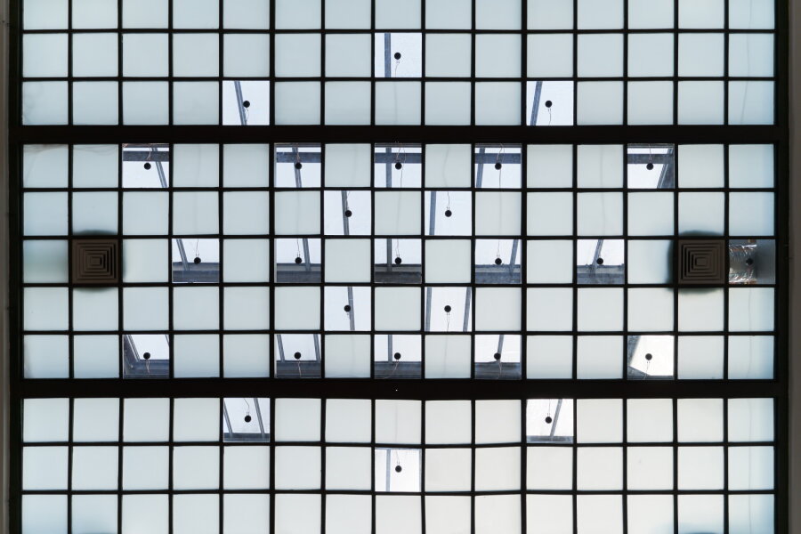 Raviv Ganchrow, Telurická konstrukce, foto Polina Davydenko